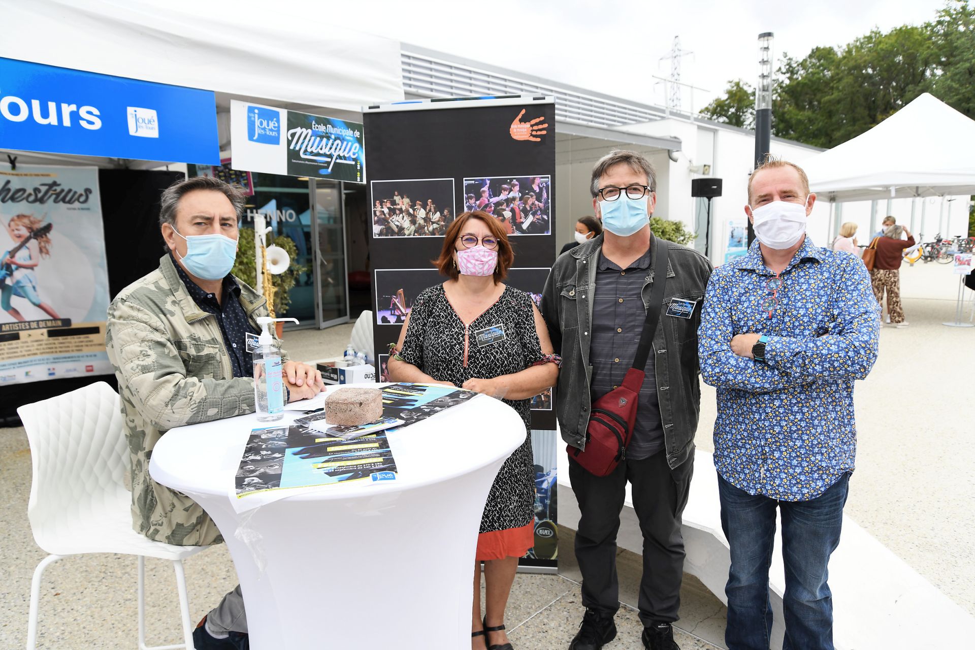 Centre De Vaccination Marcel Cerdan Joue Les Tours