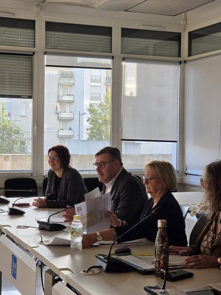Photo du conseil des Ainés